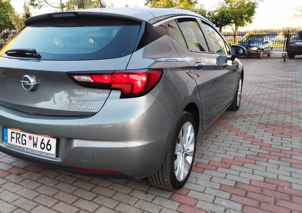 Opel Astra cena 37900 przebieg: 148000, rok produkcji 2016 z Lubliniec małe 379